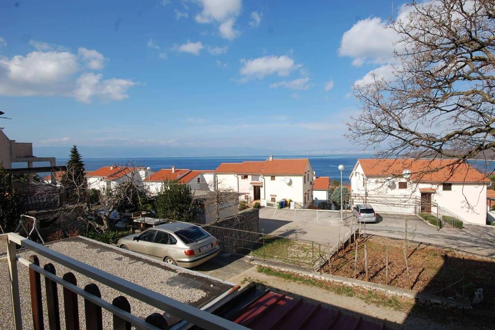 Apartments With A Parking Space Njivice, Krk - 21858 Екстер'єр фото