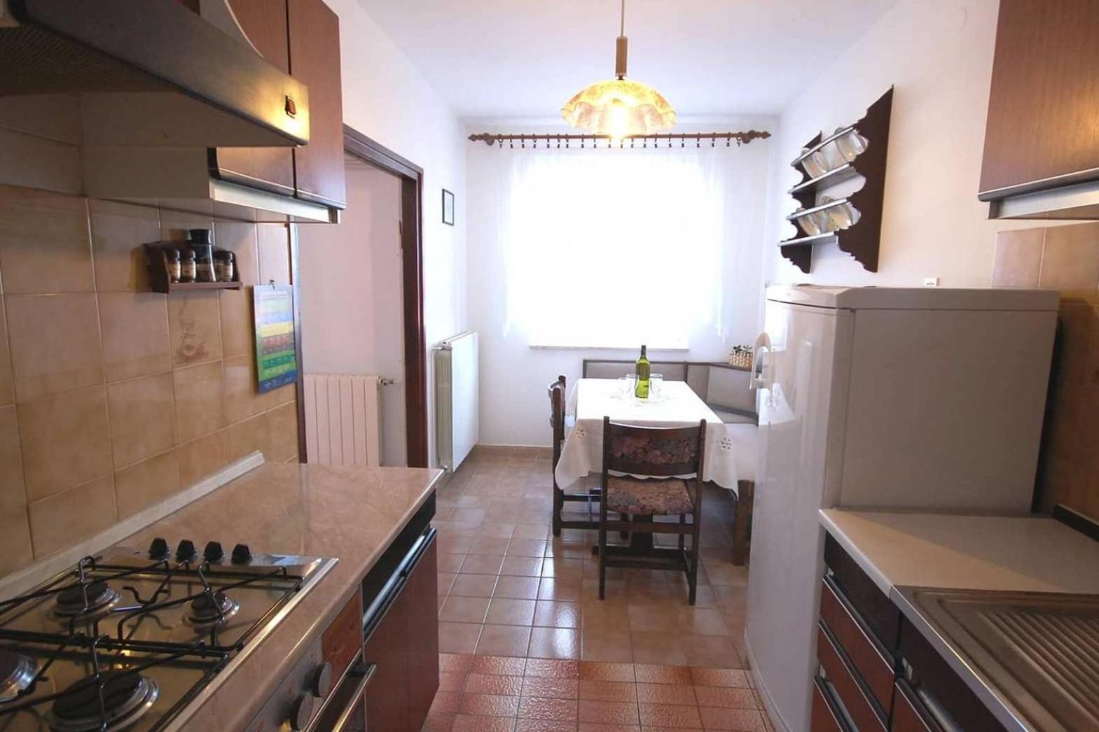 Apartments With A Parking Space Njivice, Krk - 21858 Екстер'єр фото