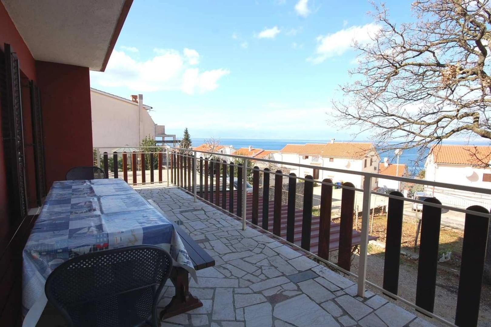 Apartments With A Parking Space Njivice, Krk - 21858 Екстер'єр фото