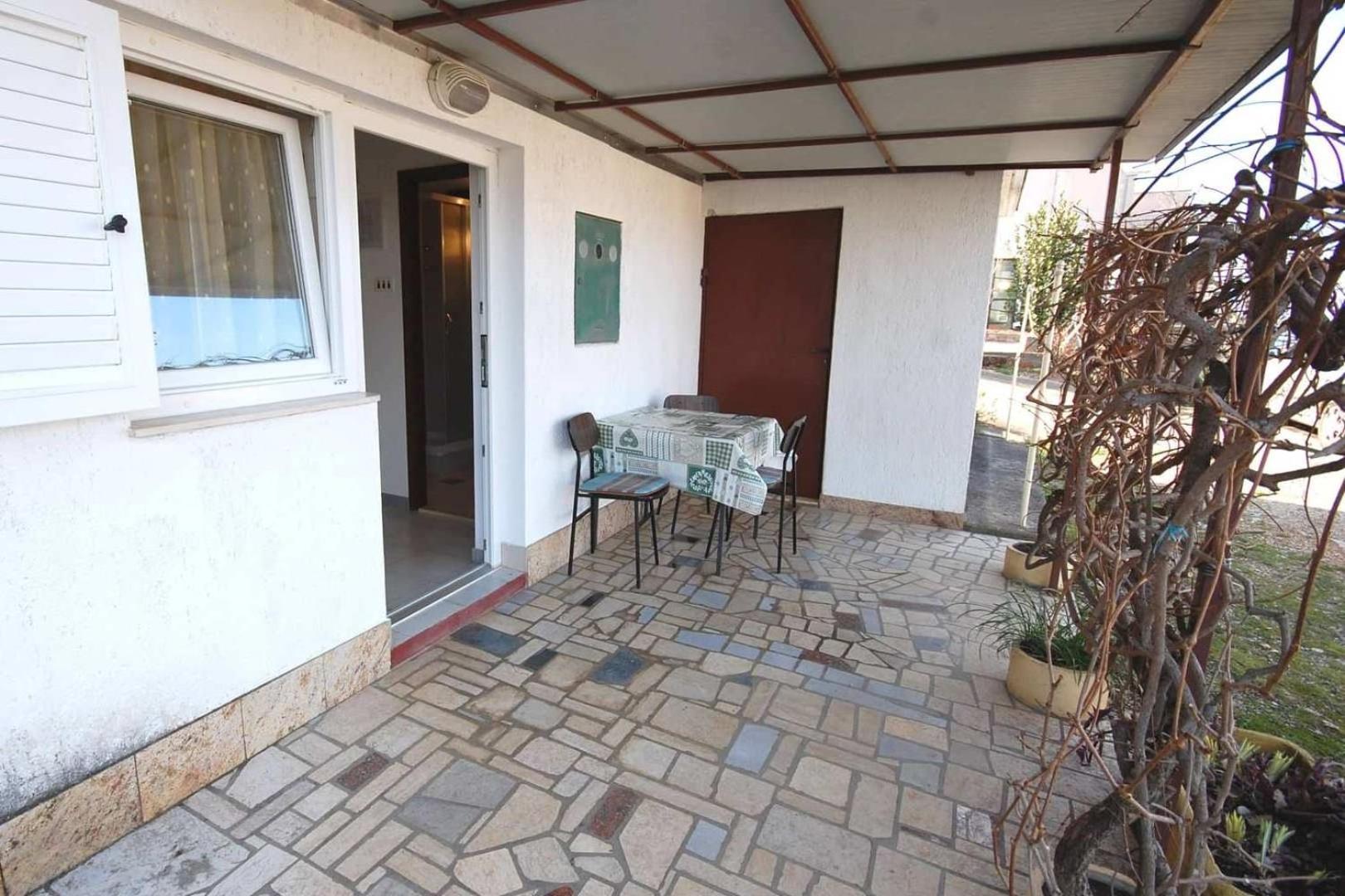 Apartments With A Parking Space Njivice, Krk - 21858 Екстер'єр фото